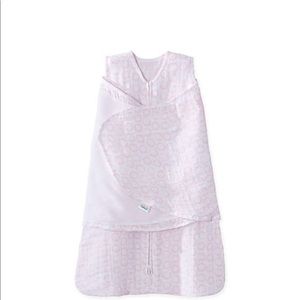 Halo Sleepsack swaddle newborn pink circle muslin